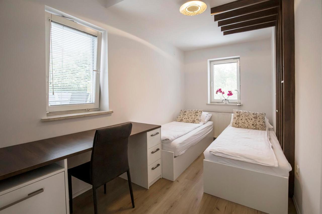 Apartments Vila Apolonia Ljubljana Bagian luar foto